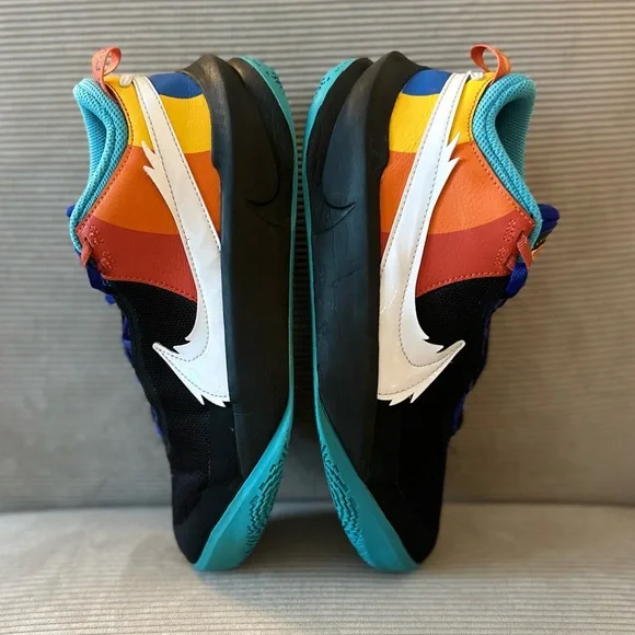 Nike Team Hustle D 10 SE x Space Jam - looney tunes size 7Y (women’s 8.5) - Picture 6 of 11